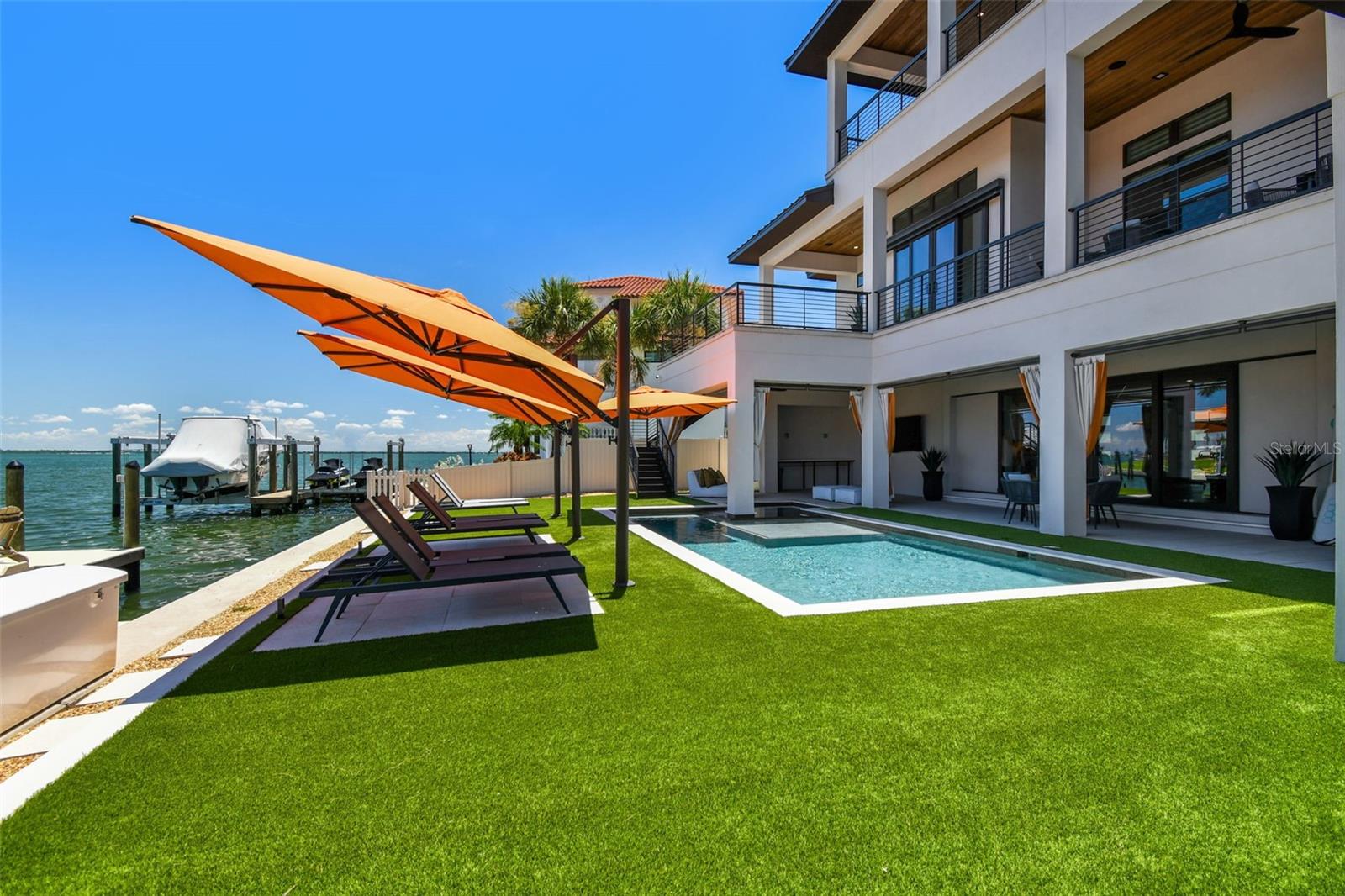 TIERRA VERDE UNIT 1 1ST REP - Residential