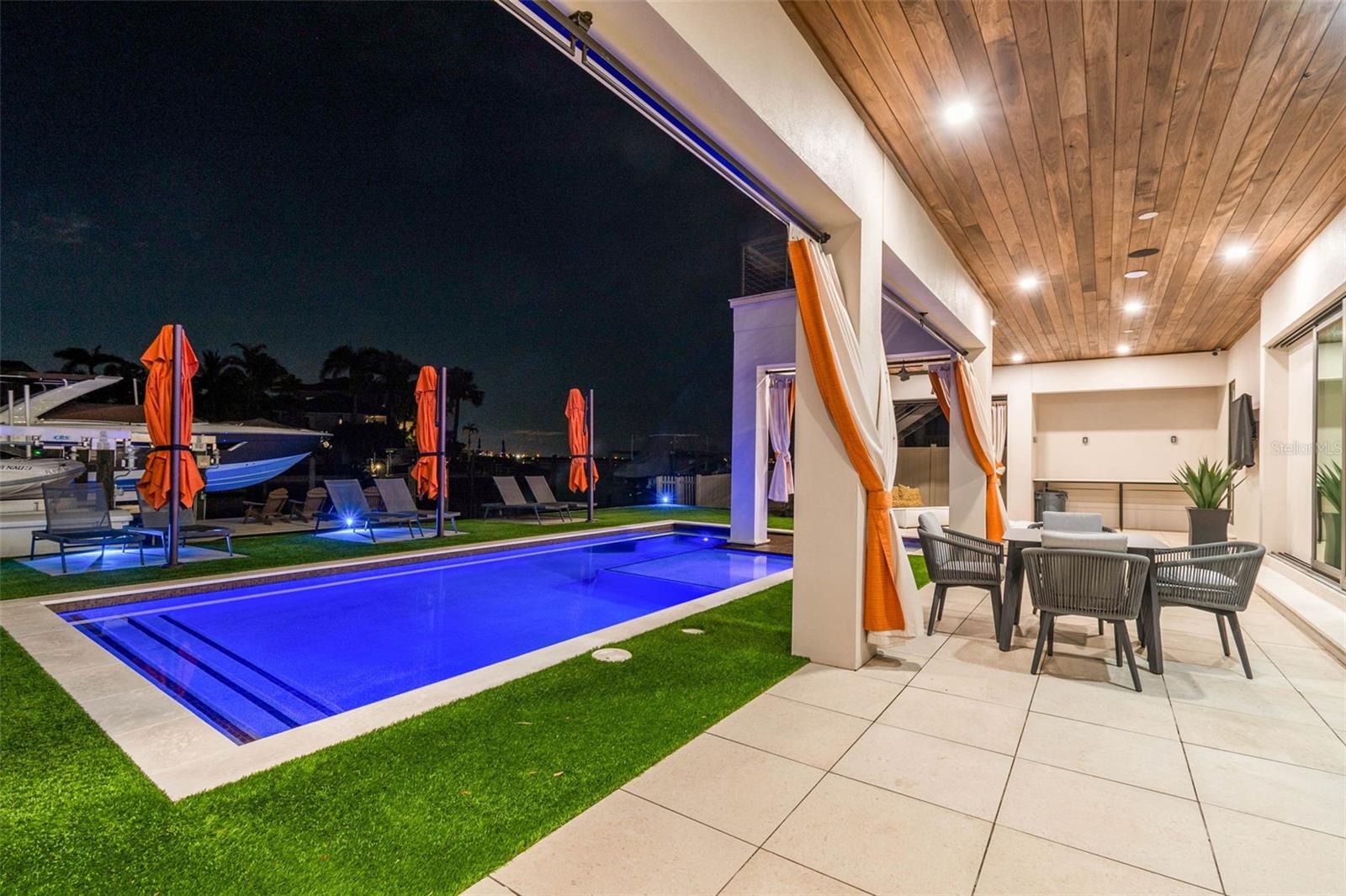 TIERRA VERDE UNIT 1 1ST REP - Residential