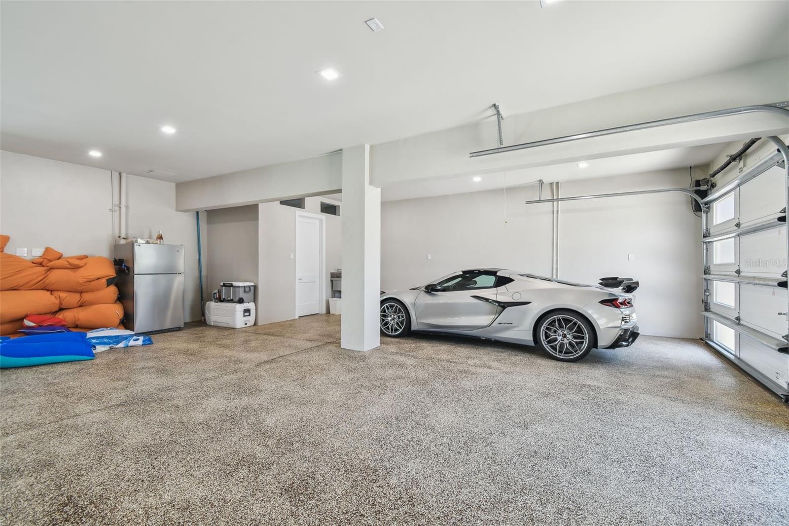 TIERRA VERDE UNIT 1 1ST REP - Residential