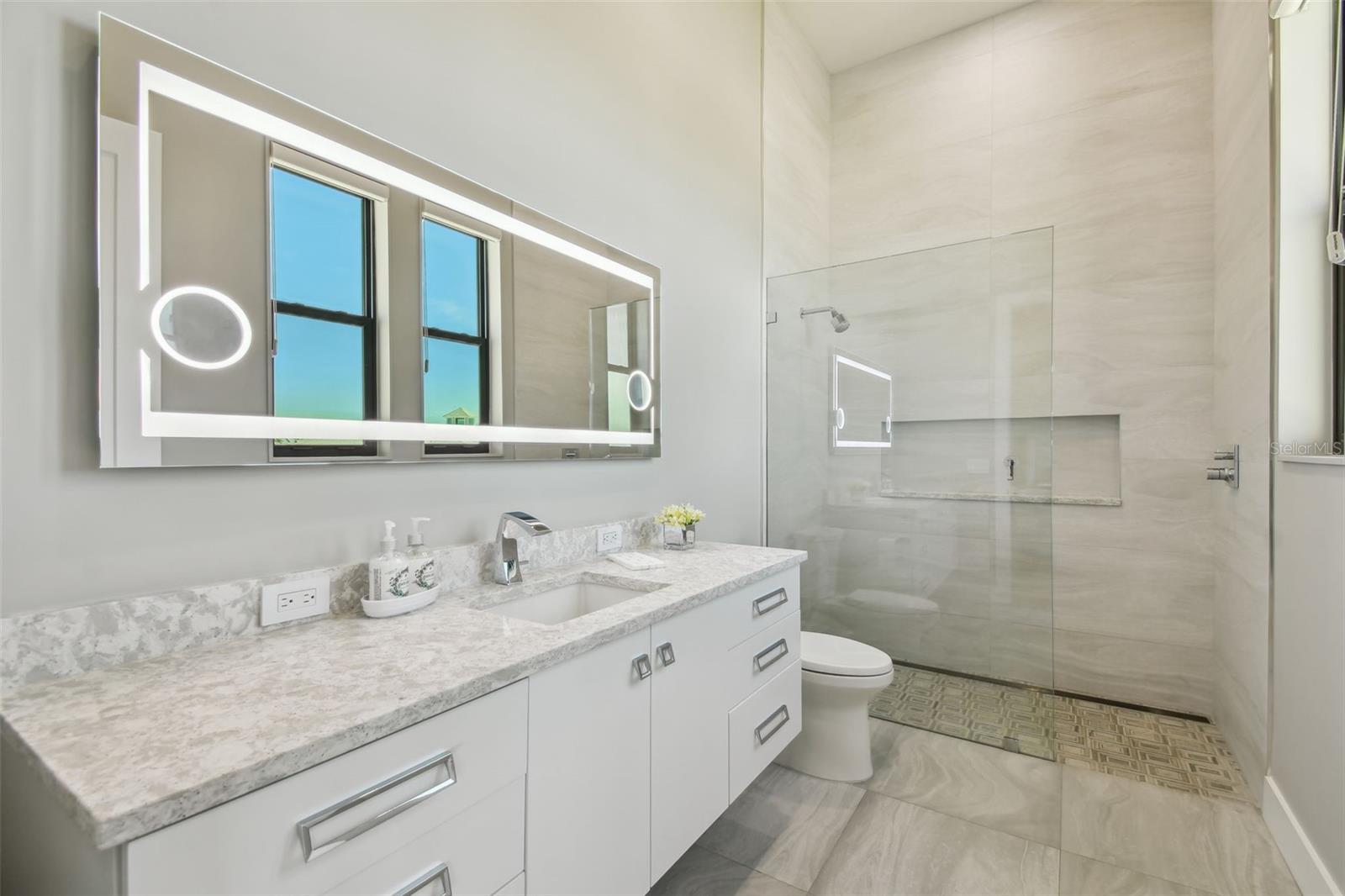 TIERRA VERDE UNIT 1 1ST REP - Residential