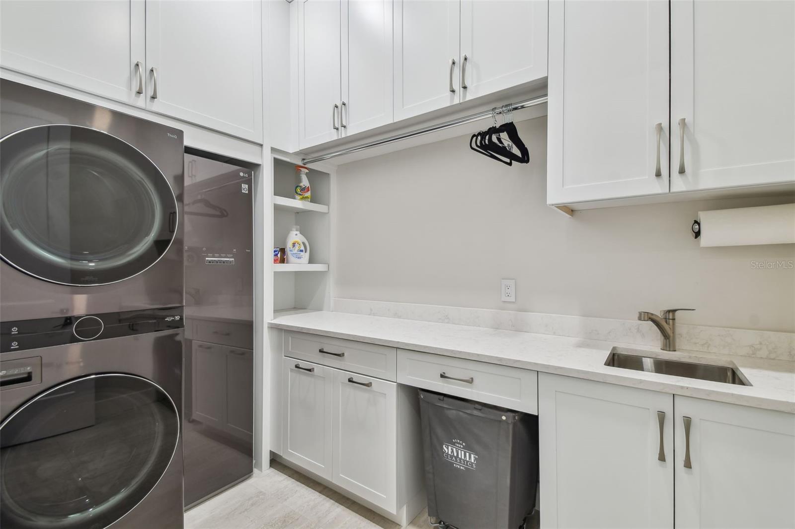 TIERRA VERDE UNIT 1 1ST REP - Residential