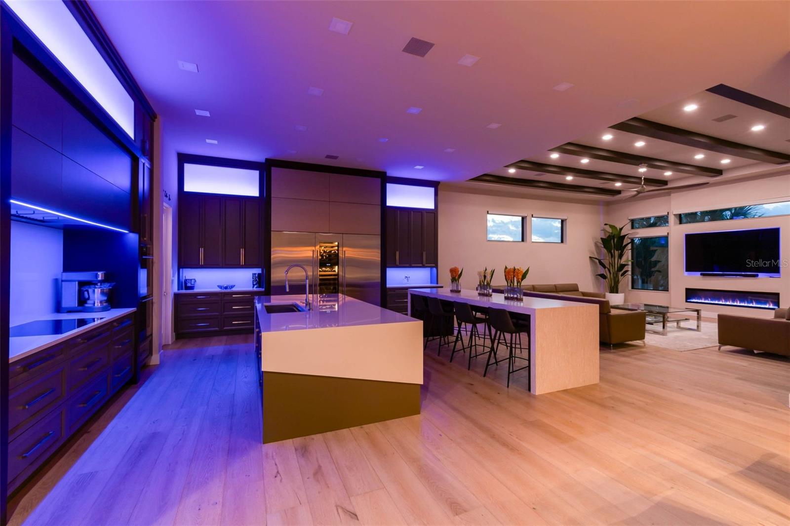 TIERRA VERDE UNIT 1 1ST REP - Residential