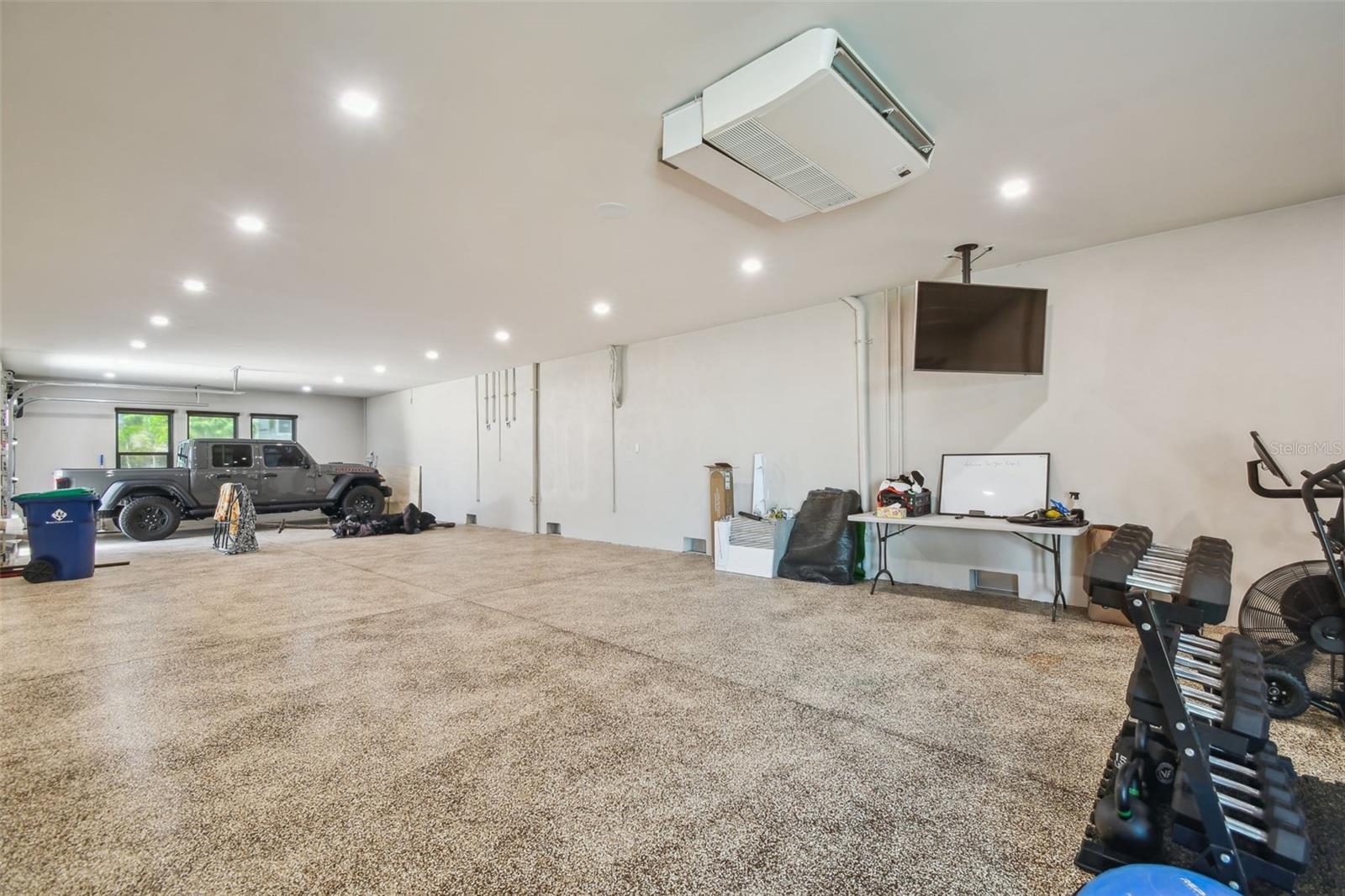 TIERRA VERDE UNIT 1 1ST REP - Residential