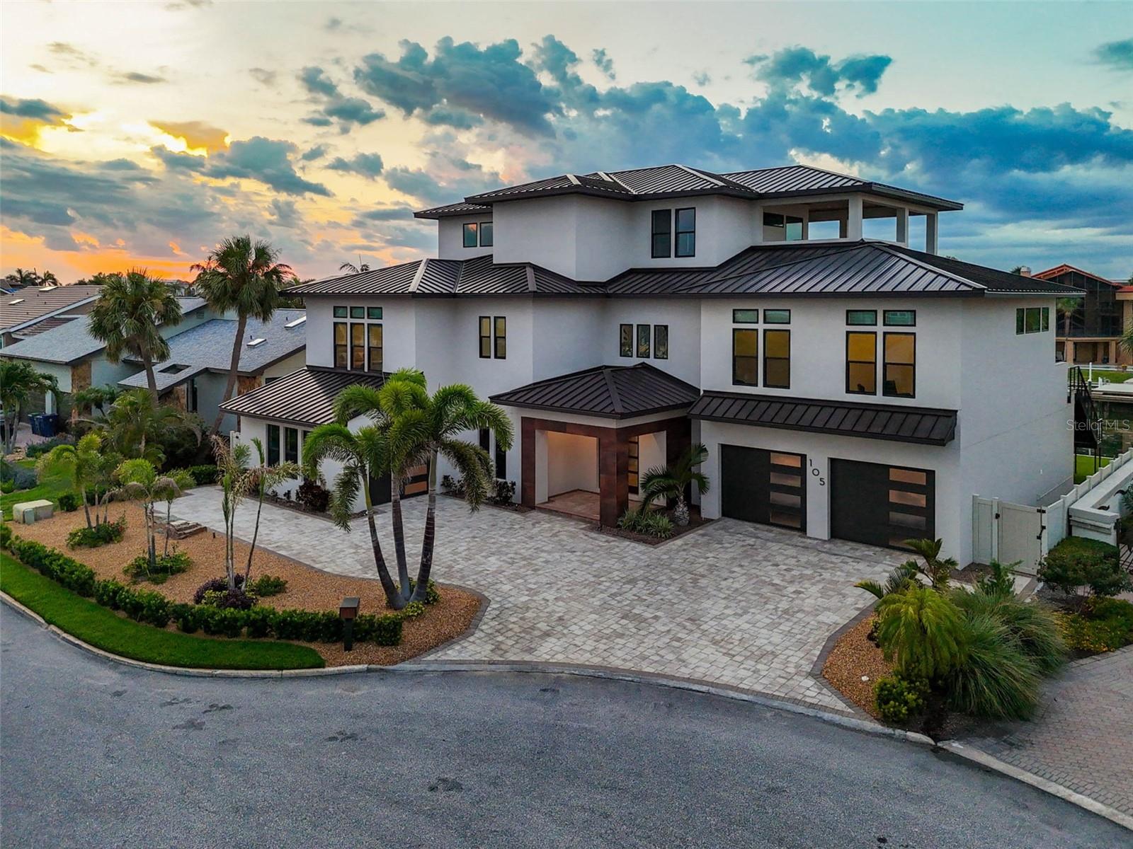 TIERRA VERDE UNIT 1 1ST REP - Residential