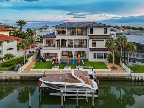 105 9TH STREET E TIERRA VERDE FL 33715