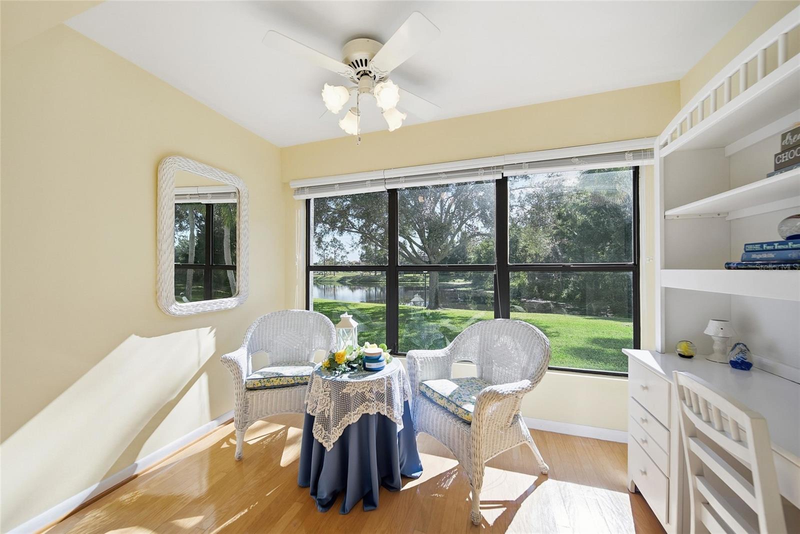 CARROLLWOOD VILLAGE NORTHMEADO - Residential