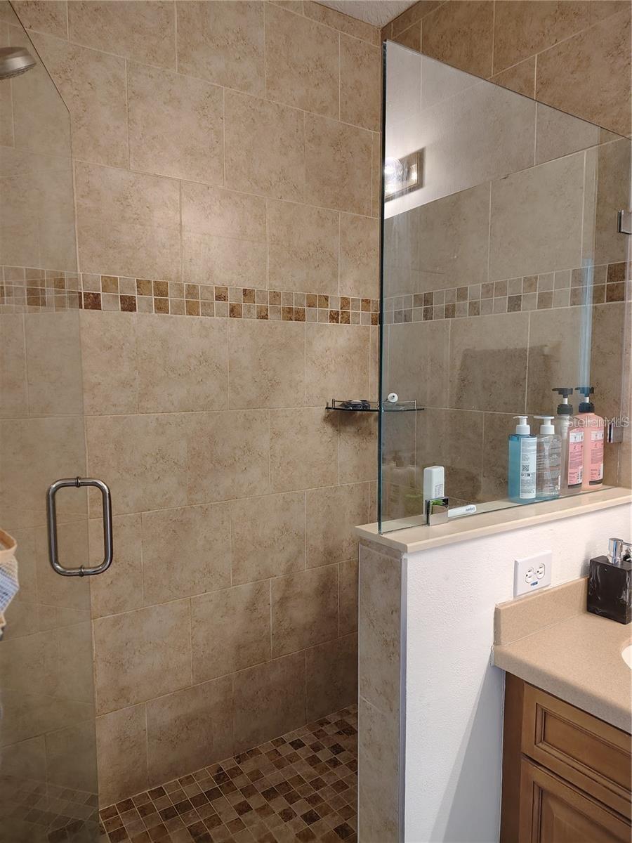 VILLA CAPRI/METROWEST - Residential