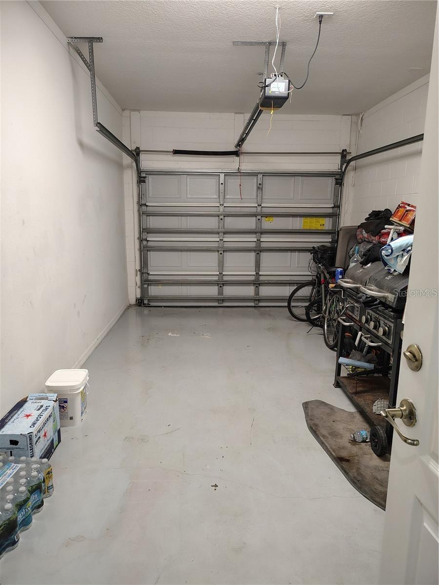 VILLA CAPRI/METROWEST - Residential