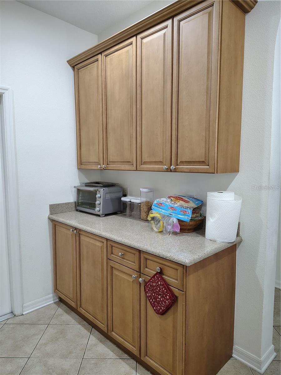 VILLA CAPRI/METROWEST - Residential