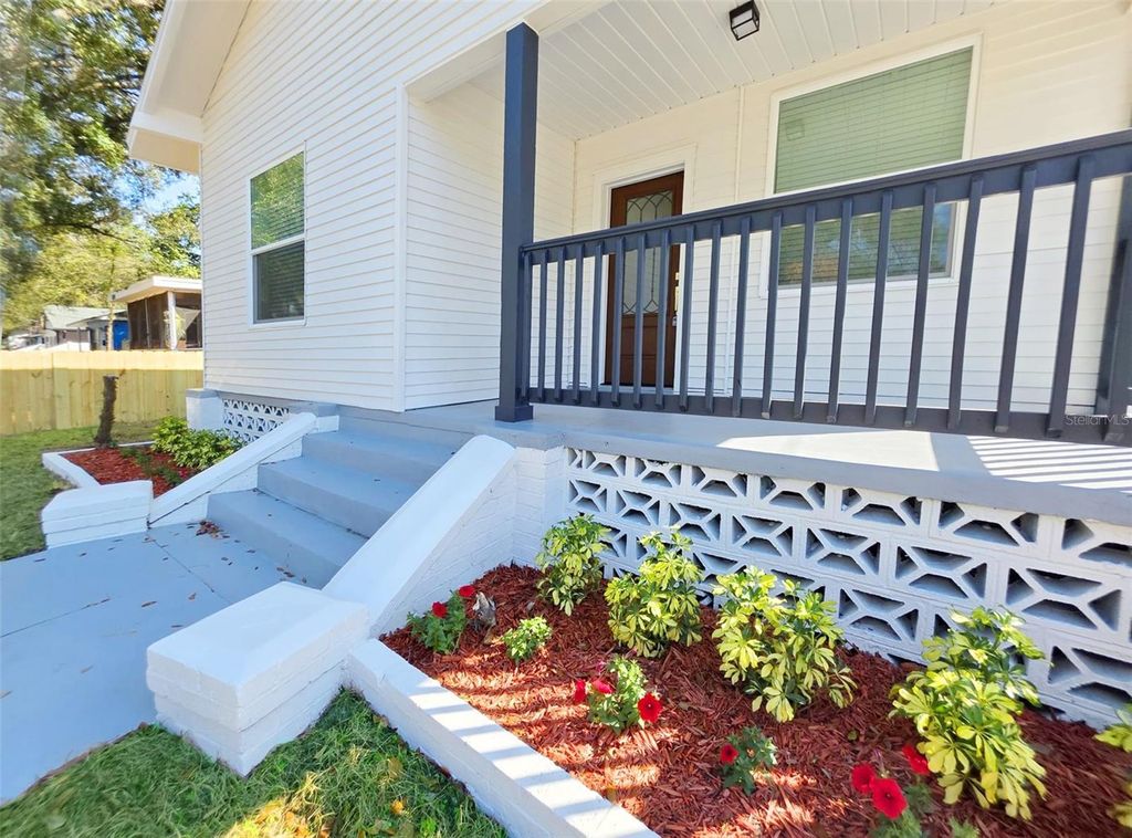 Photo of 1205 E Emma Street, Tampa, FL 33603 (MLS # TB8479688)