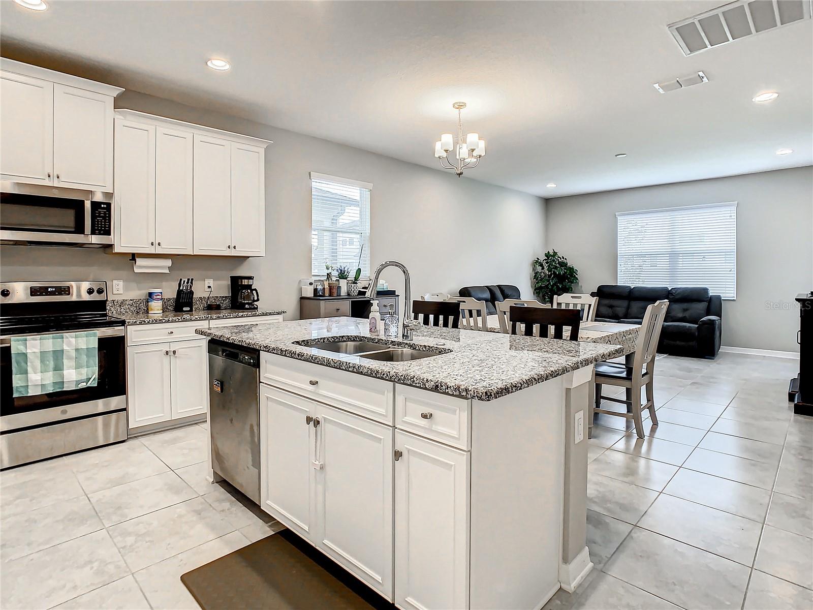 COBBLESTONE PH 1 - Residential