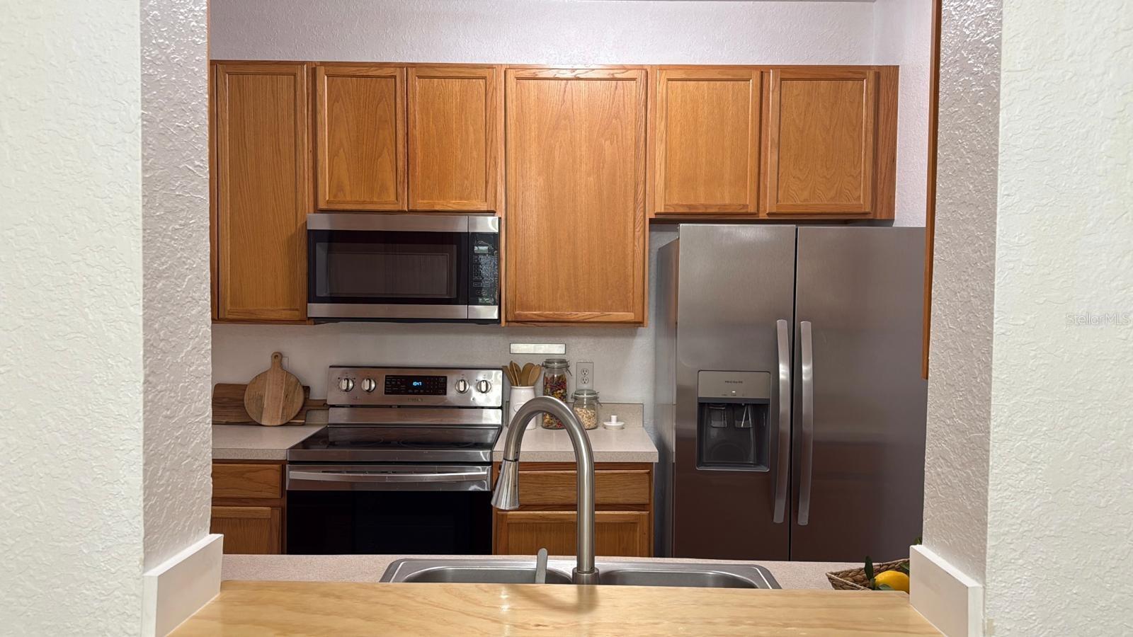 HORIZONS AT VISTA LAKES CONDO PH 1 - Residential