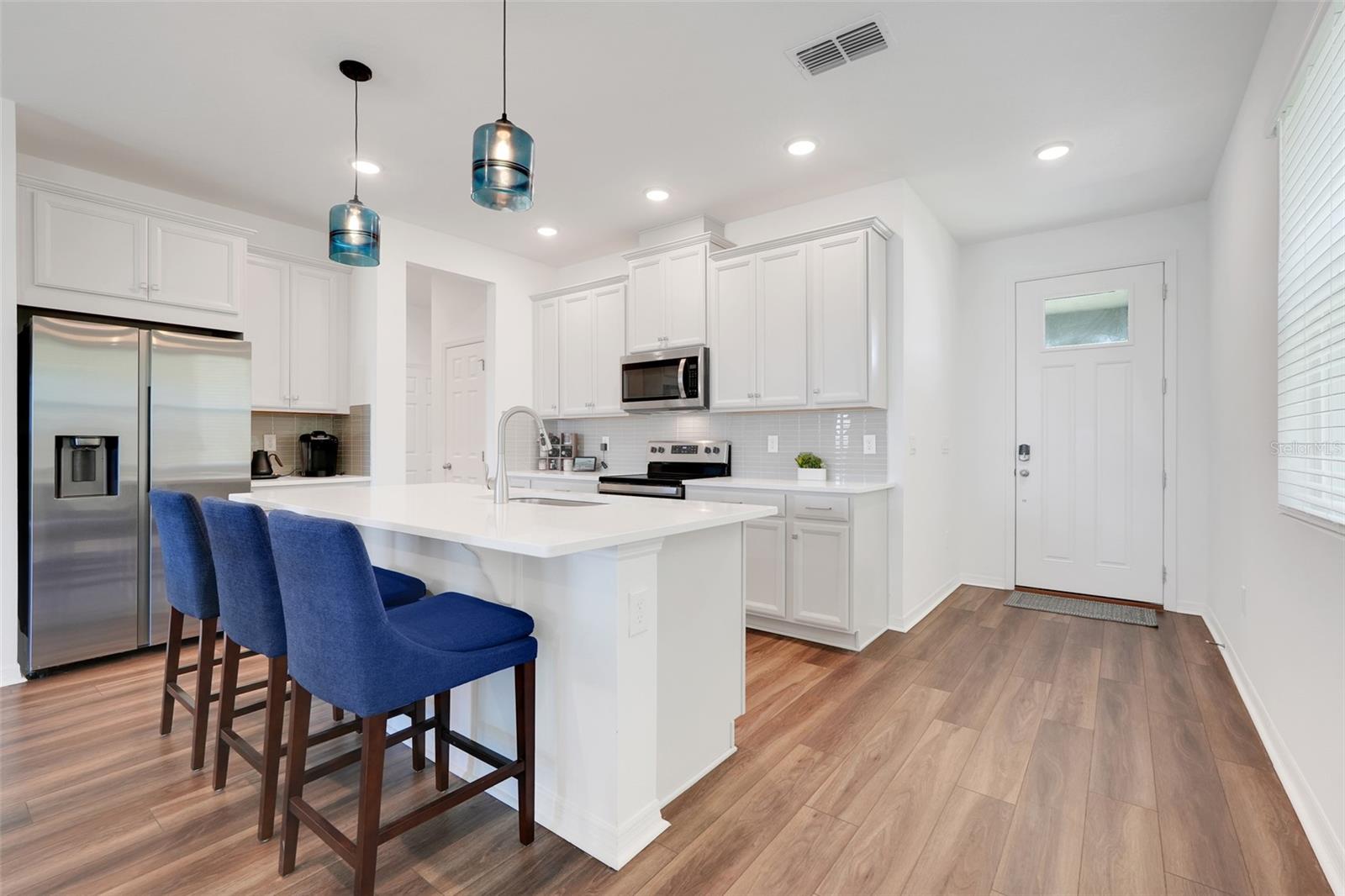 2585 ROYAL JASMINE COURT