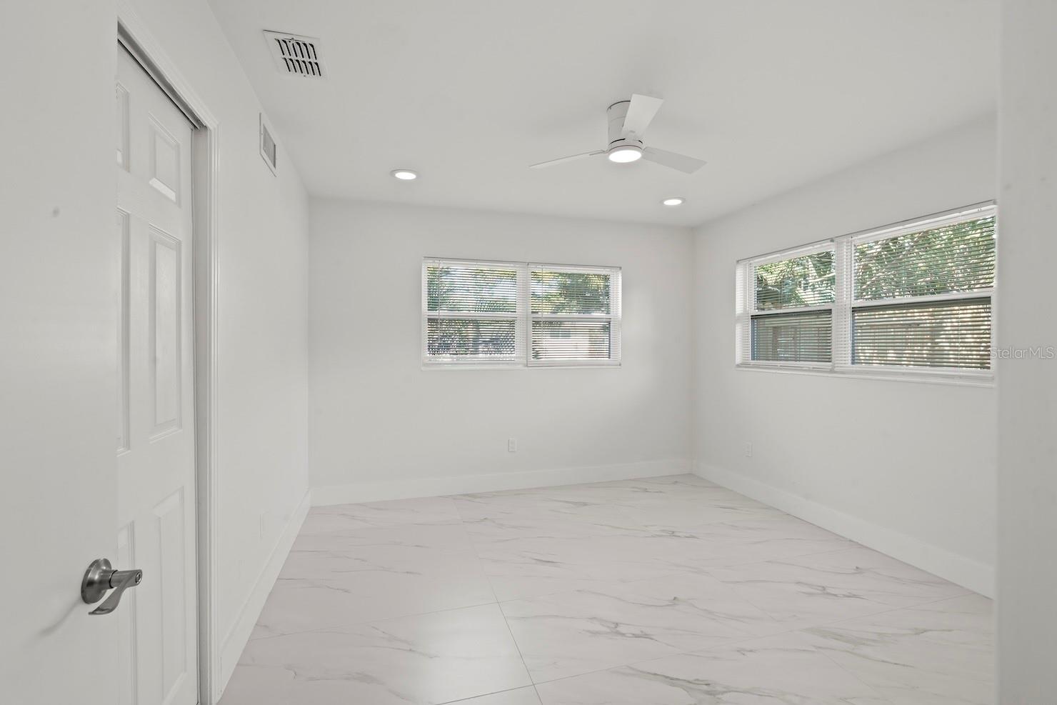 BONAIR HILL SUB - Residential Lease