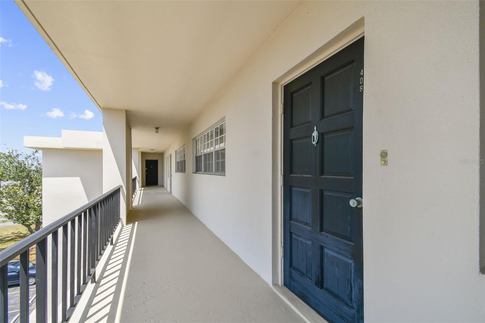 7461 W COUNTRY CLUB DR N 408