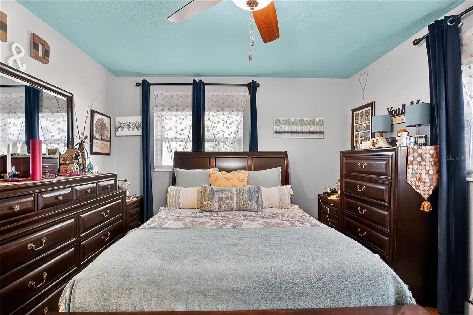PINE CREST VILLA ADD 5 - Residential