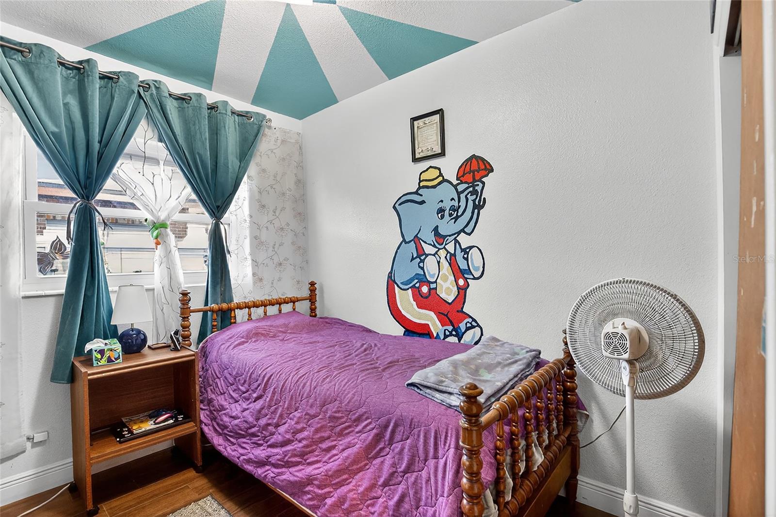 PINE CREST VILLA ADD 5 - Residential