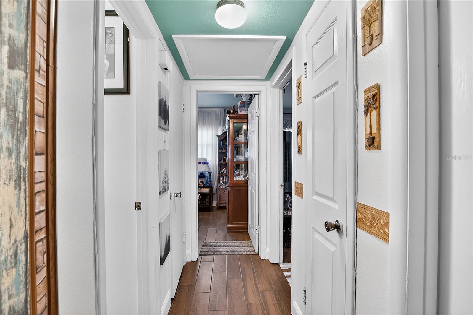 PINE CREST VILLA ADD 5 - Residential