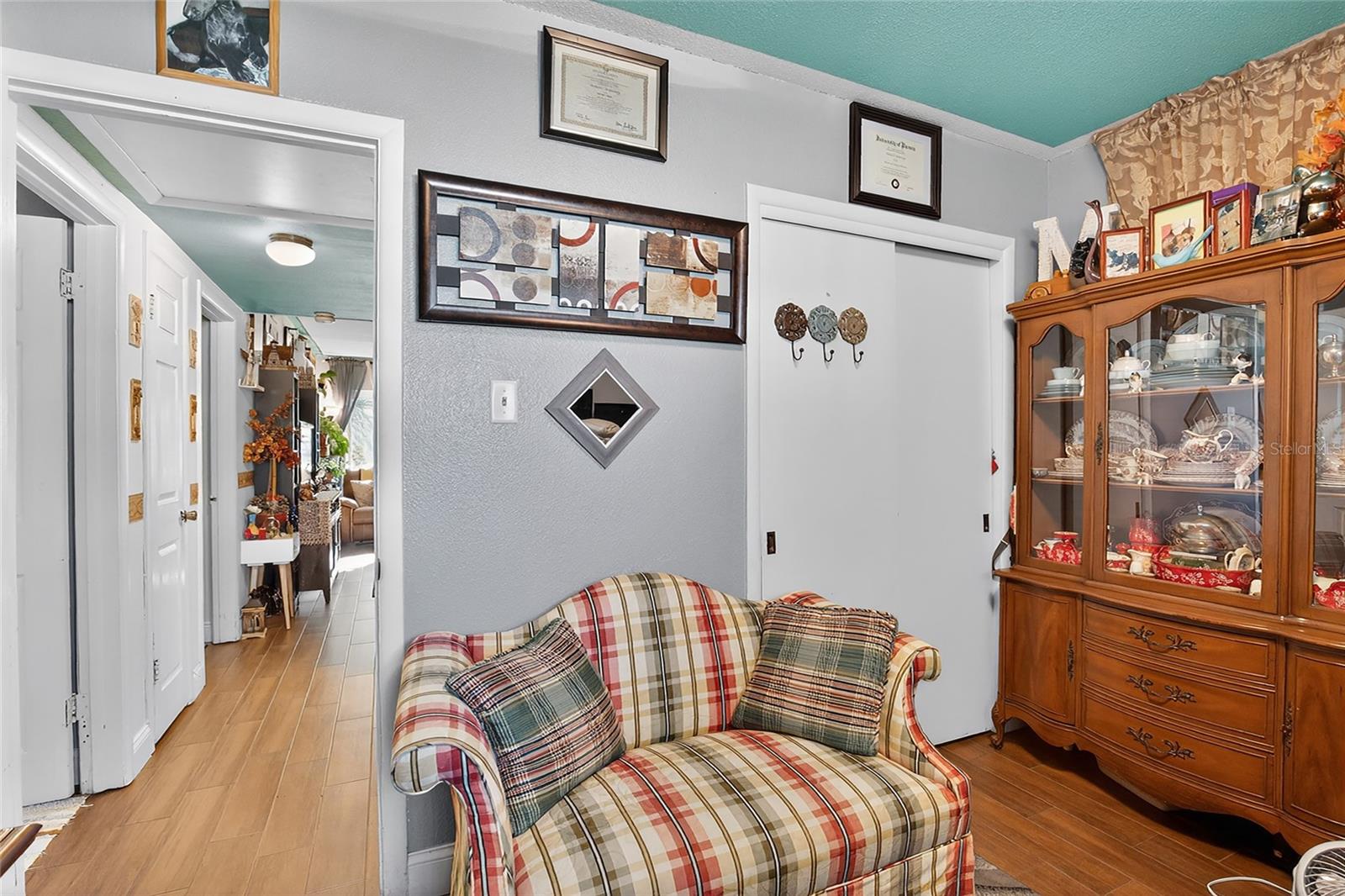 PINE CREST VILLA ADD 5 - Residential