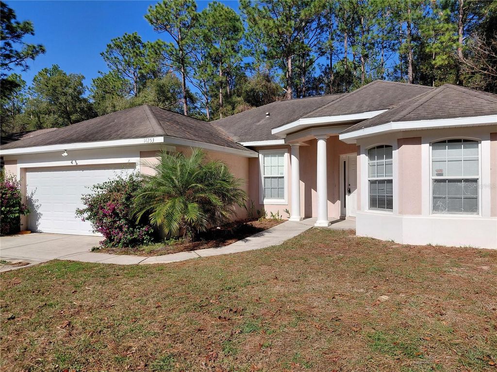 Photo of 14253 SW 17th Place, Ocala, FL 34481 (MLS # OM716517)