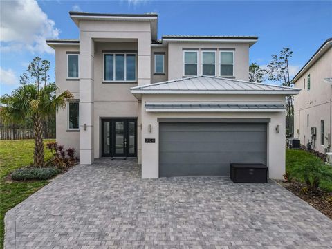 Photo of 2125 Pine Oak Loop, Davenport, FL 33837 (MLS # O6380856)