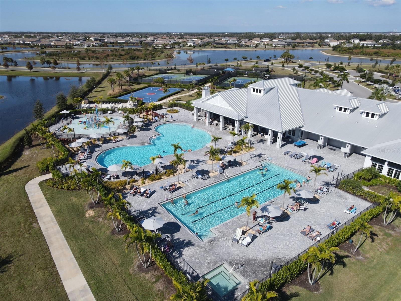 LORRAINE LAKES PH I - Residential