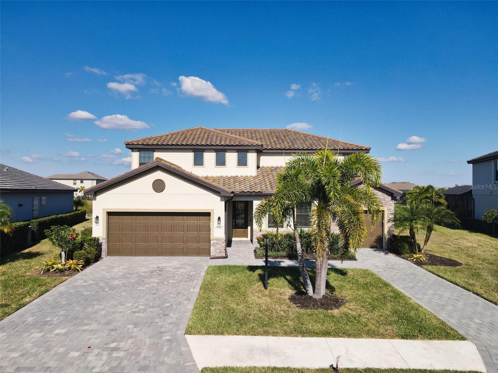 LORRAINE LAKES PH I - Residential