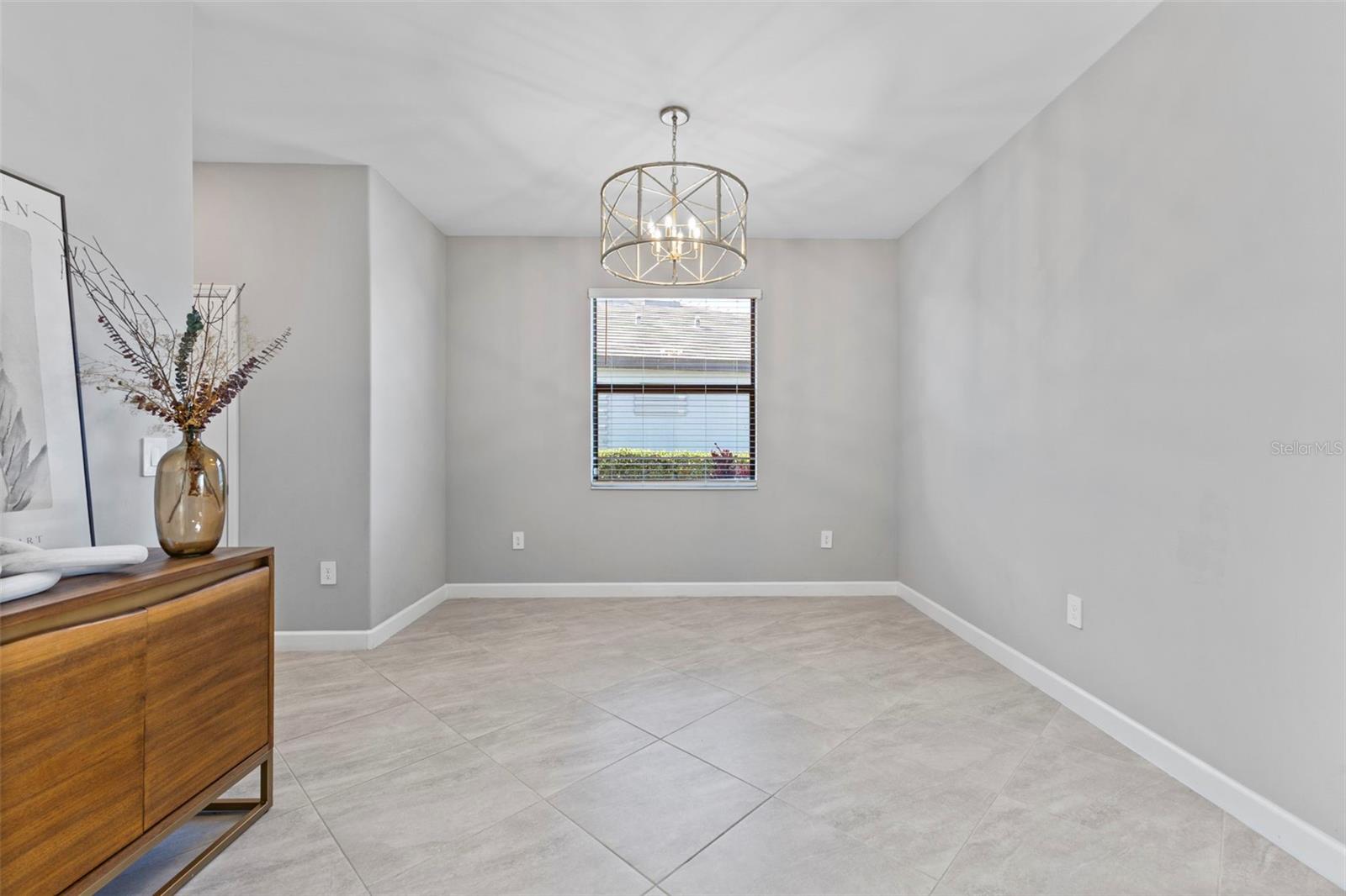 LORRAINE LAKES PH I - Residential