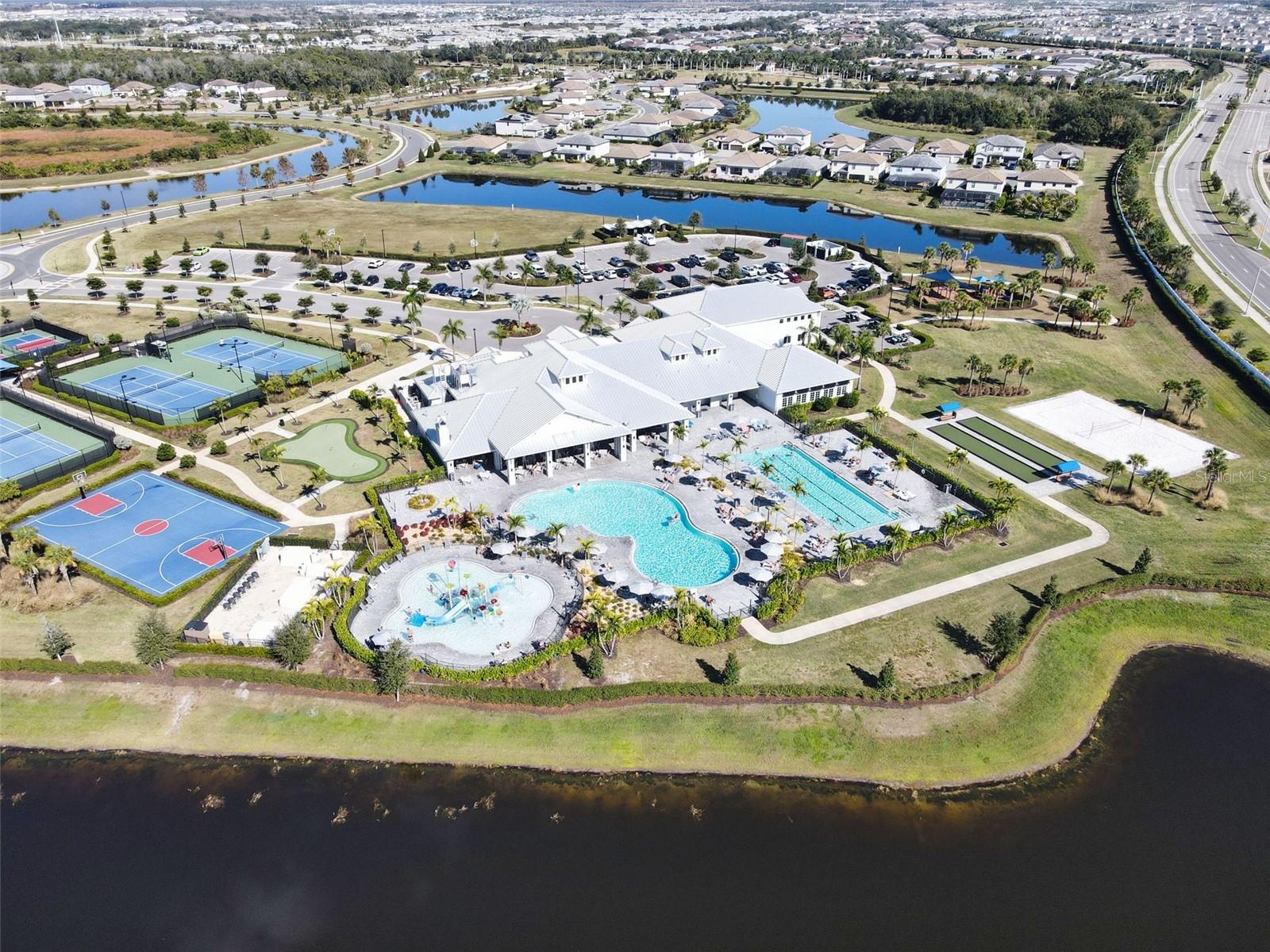 LORRAINE LAKES PH I - Residential