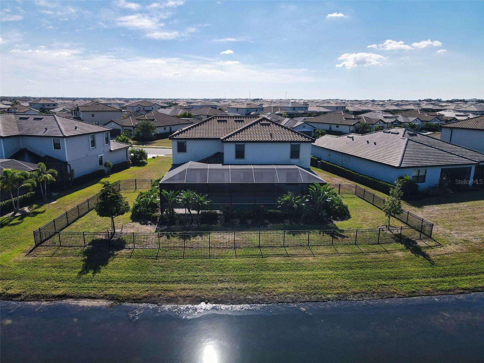 LORRAINE LAKES PH I - Residential