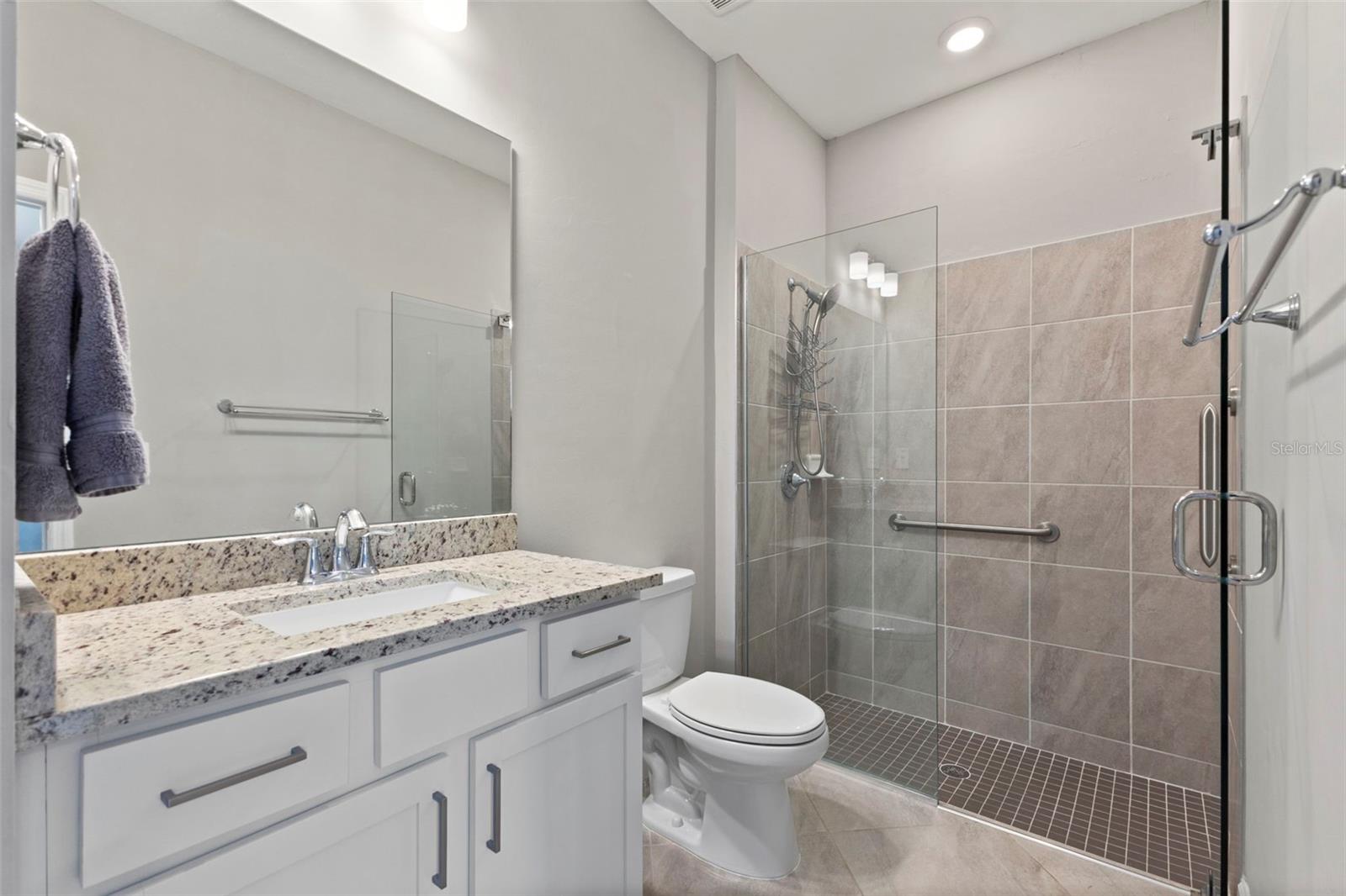 LORRAINE LAKES PH I - Residential