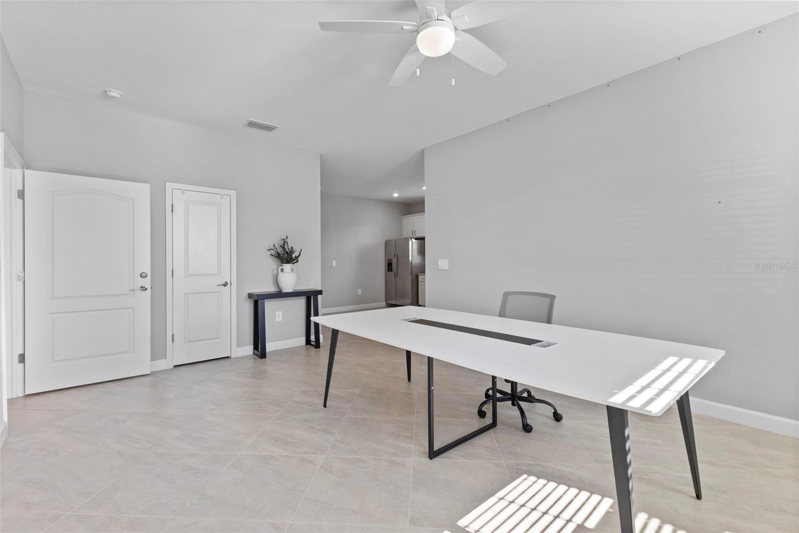 LORRAINE LAKES PH I - Residential