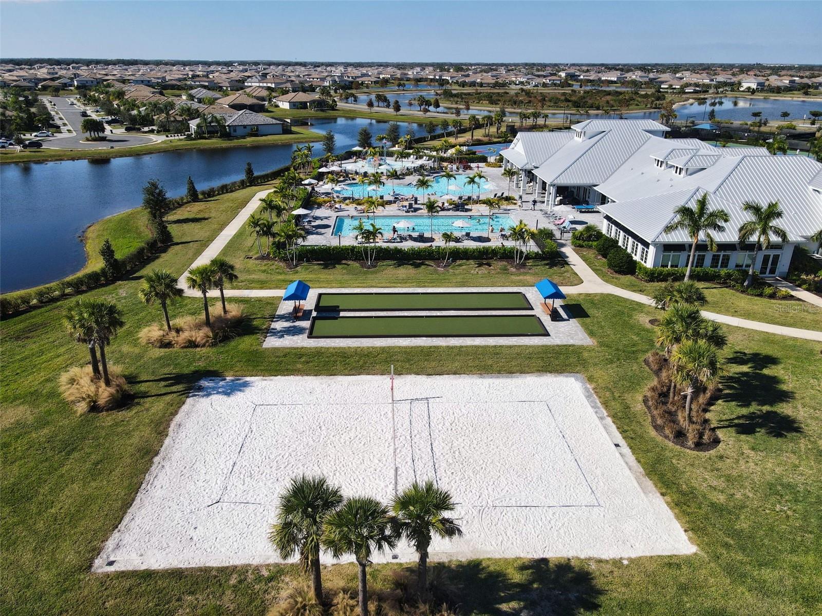 LORRAINE LAKES PH I - Residential