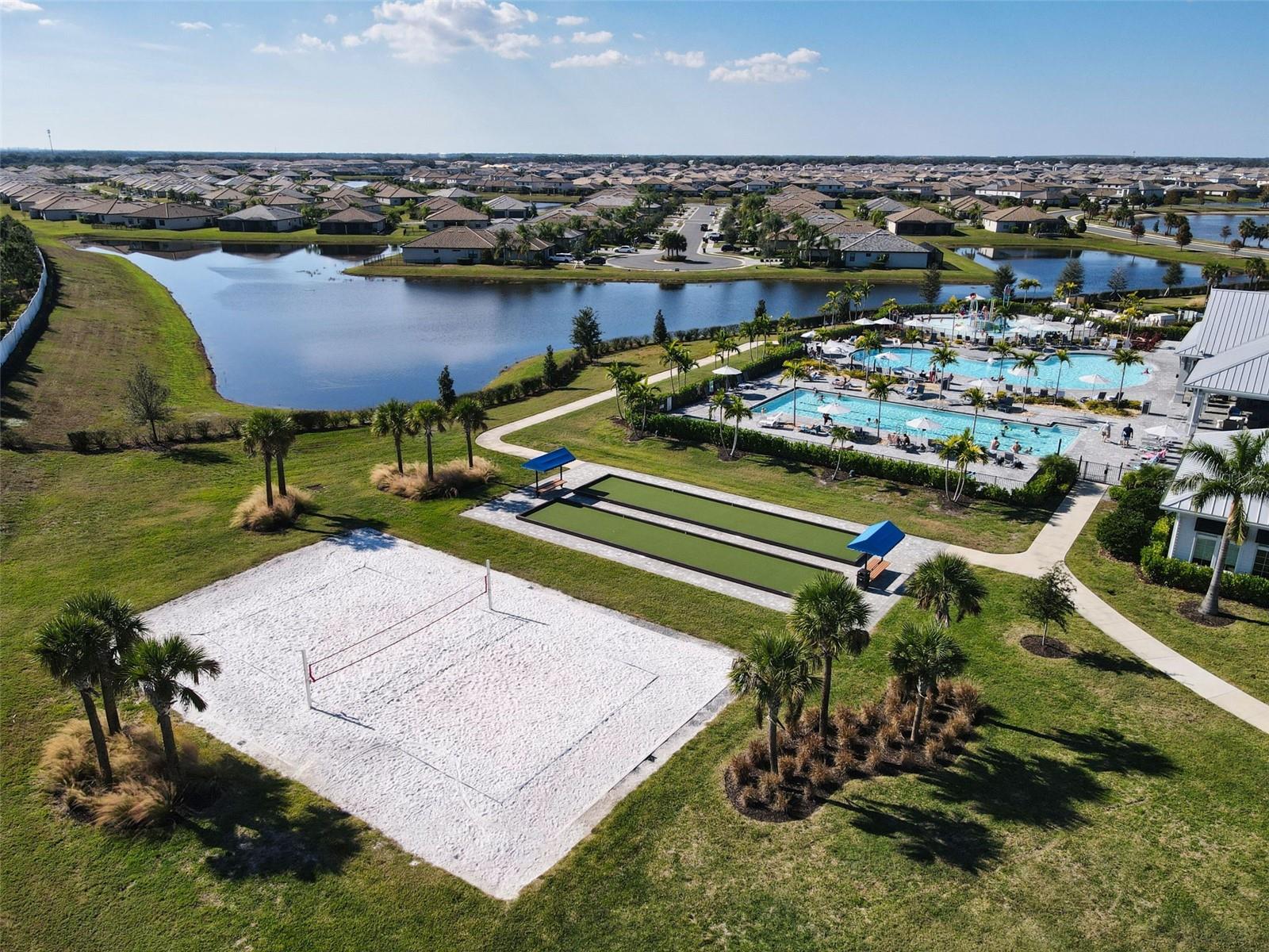 LORRAINE LAKES PH I - Residential