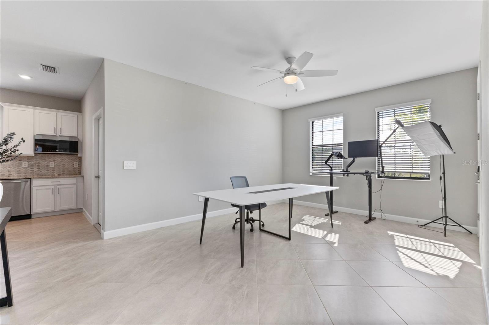 LORRAINE LAKES PH I - Residential