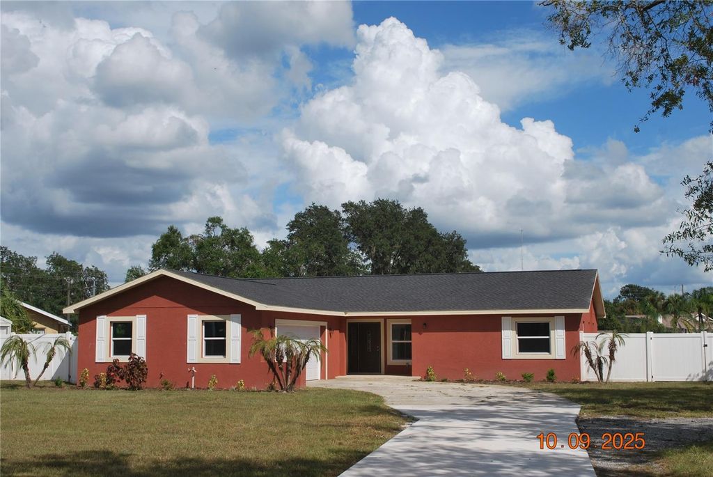 Photo of 11210 Mcmullen Road, Riverview, FL 33569 (MLS # TB8392050)