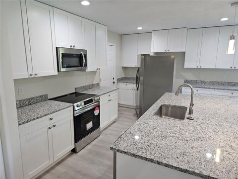 11210 MCMULLEN ROAD RIVERVIEW FL 33569