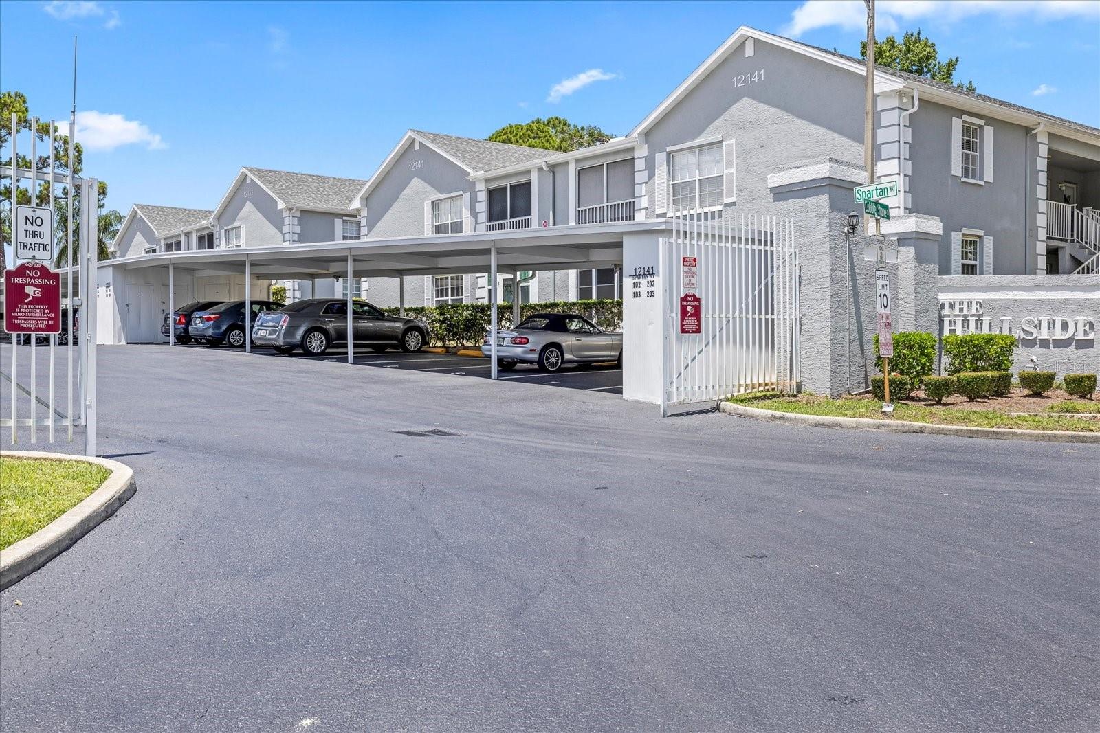 HILLSIDE CONDO - Residential