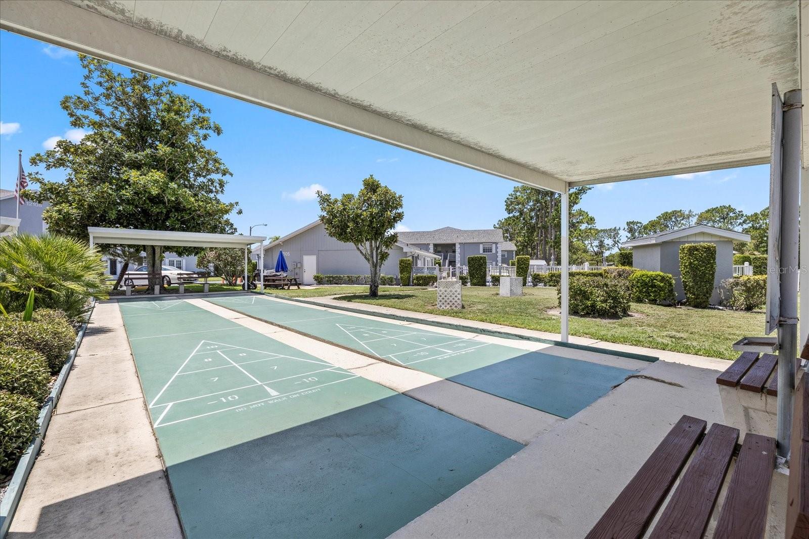 HILLSIDE CONDO - Residential