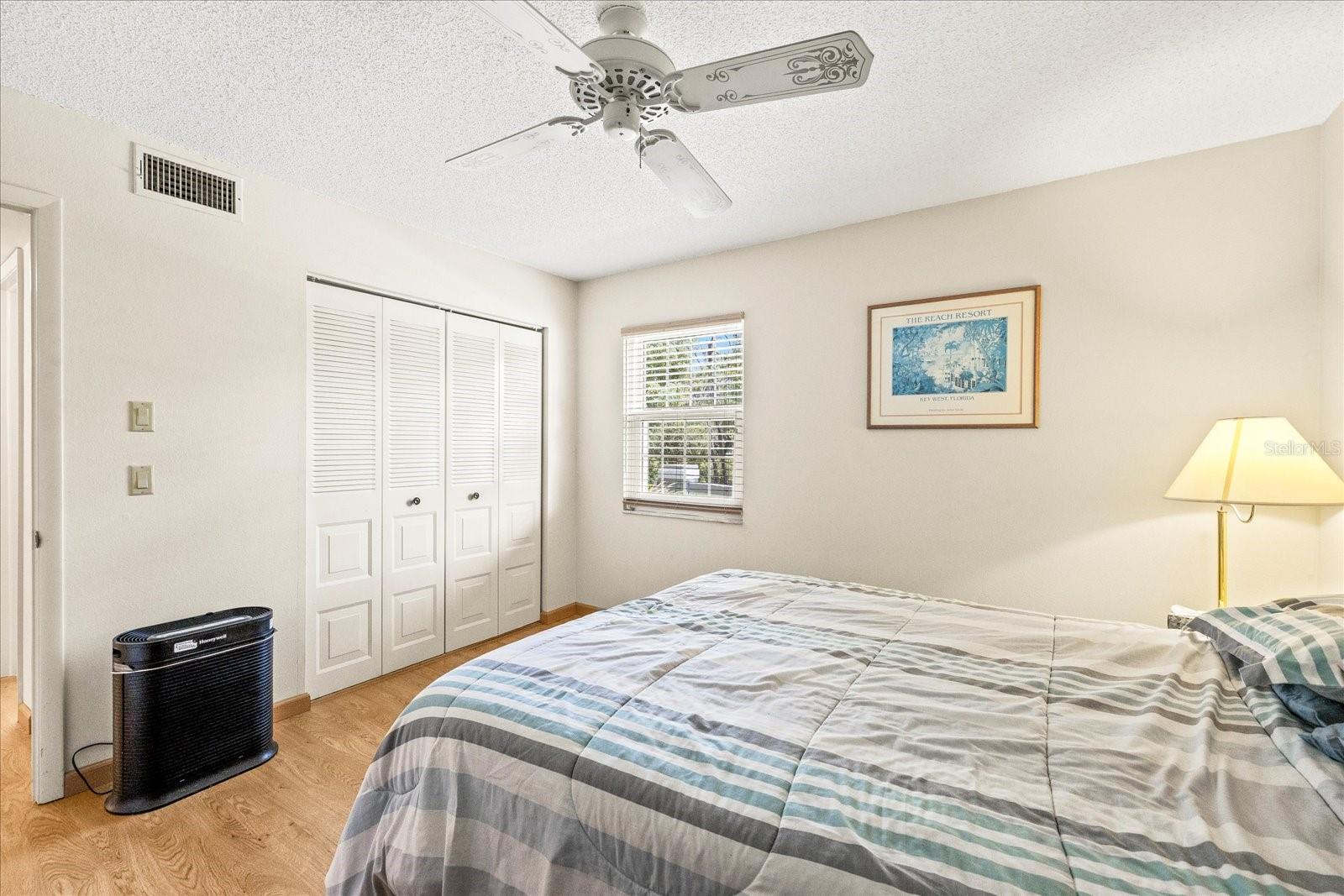 HILLSIDE CONDO - Residential