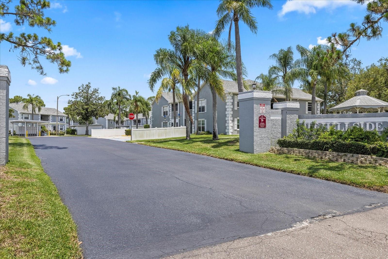 HILLSIDE CONDO - Residential