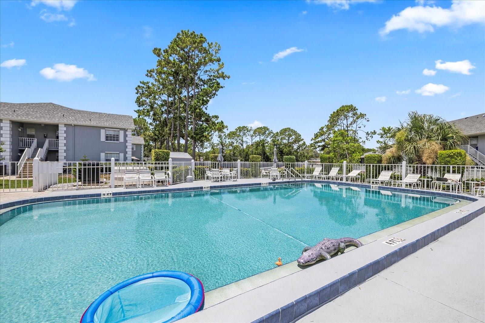 HILLSIDE CONDO - Residential