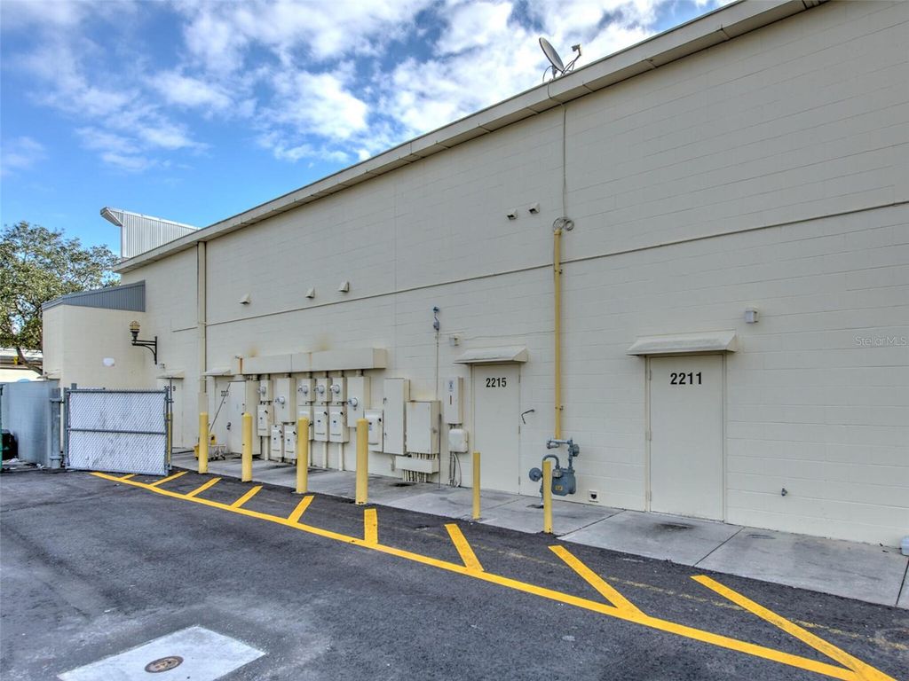 Photo of 2215 Collier Pkwy, Land O Lakes, FL 34639 (MLS # T3494217)