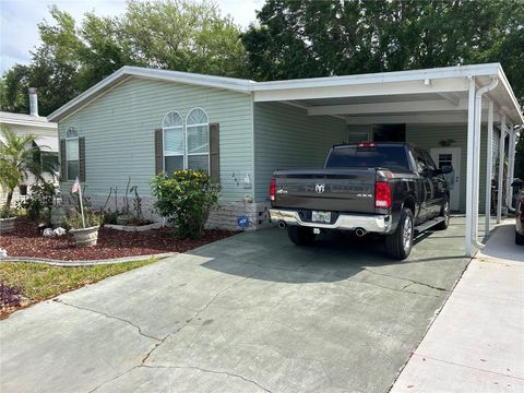 A home in DAVENPORT