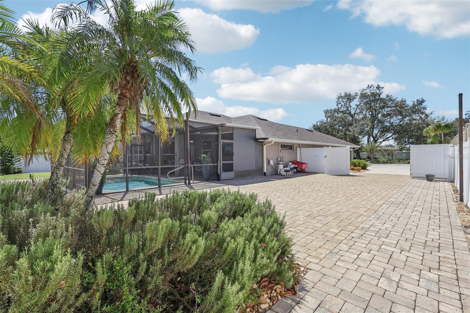 WHATLEY ESTATES - Residential