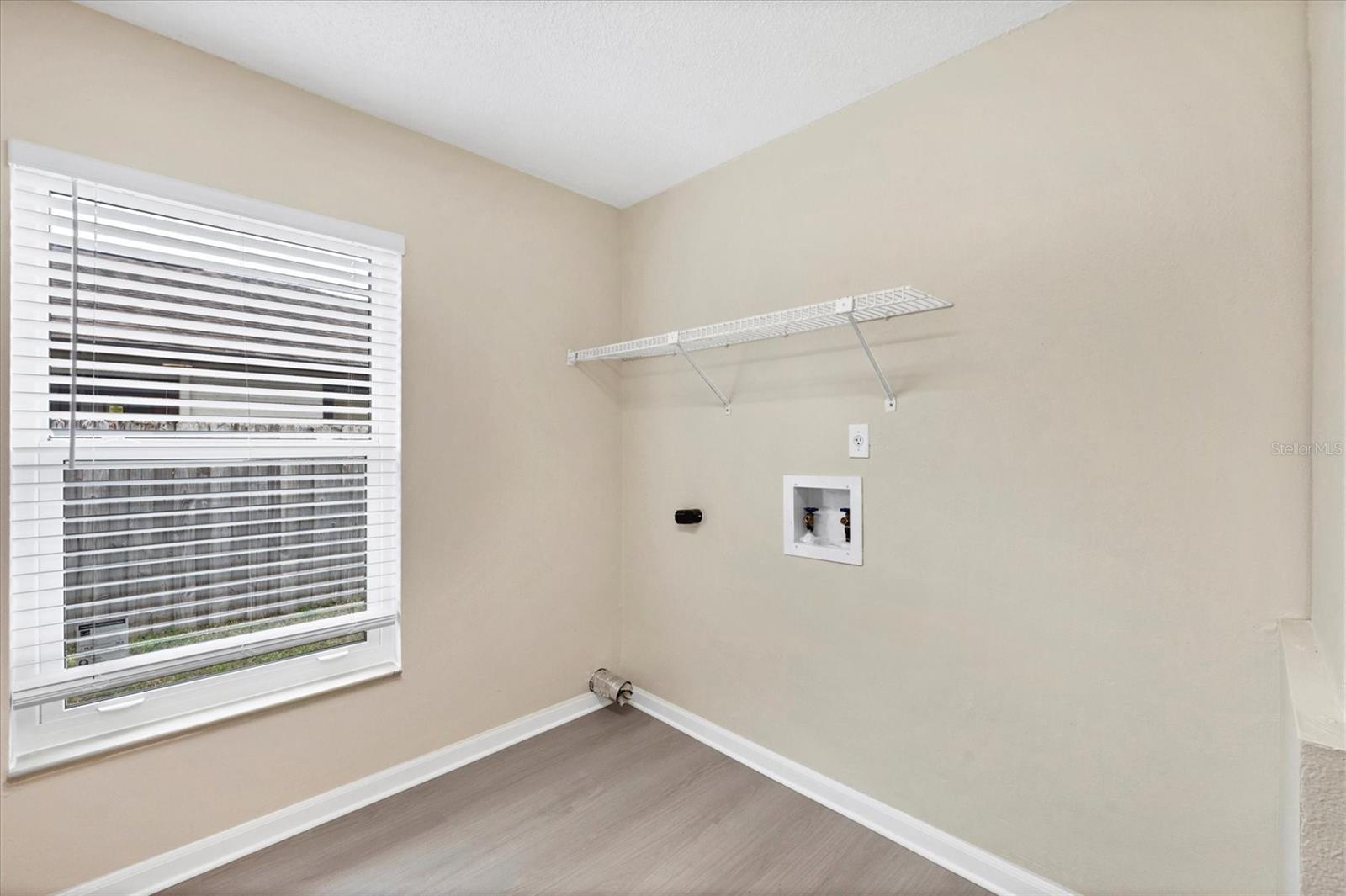 RIVER PINES - Residential