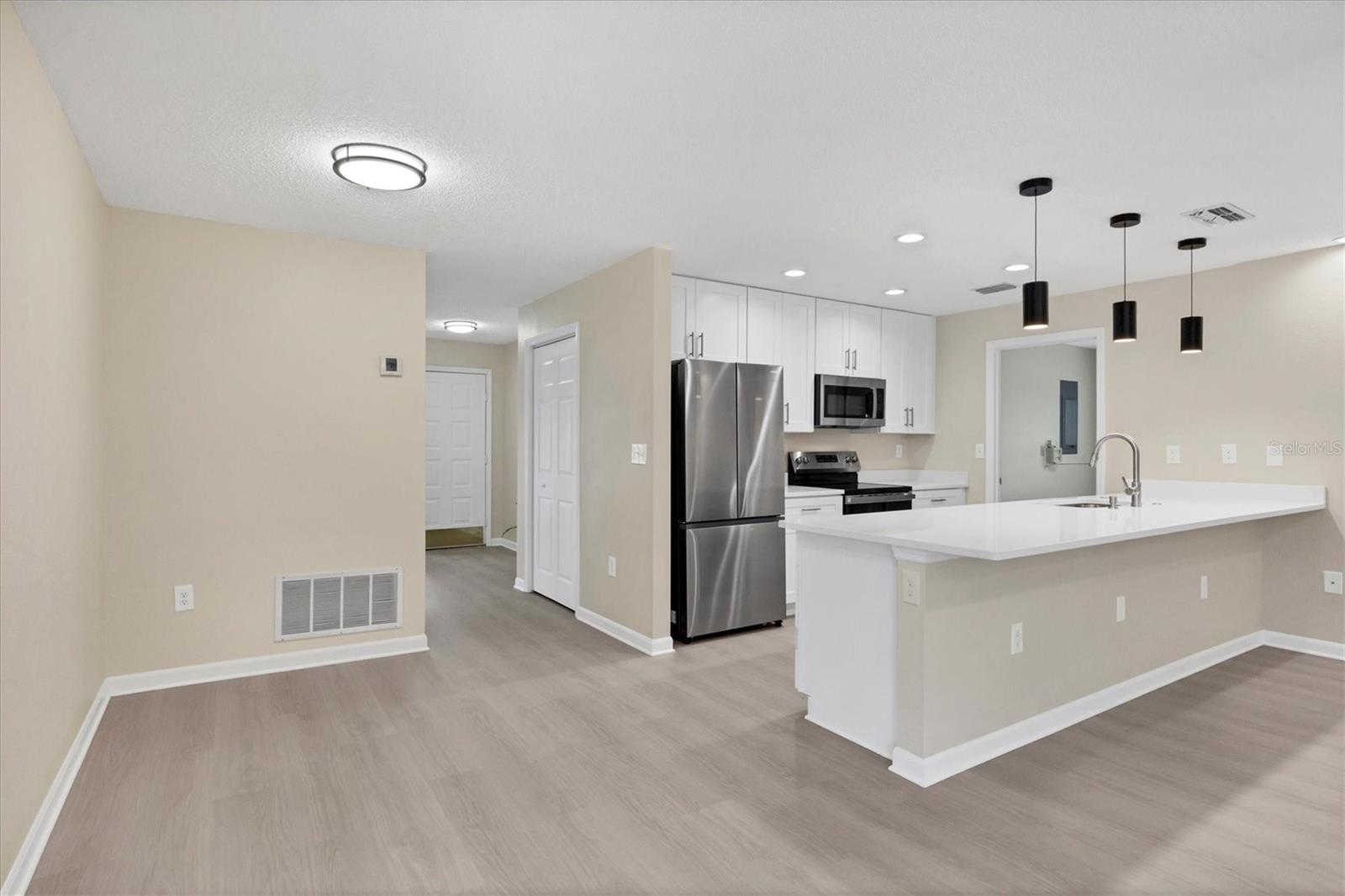 RIVER PINES - Residential