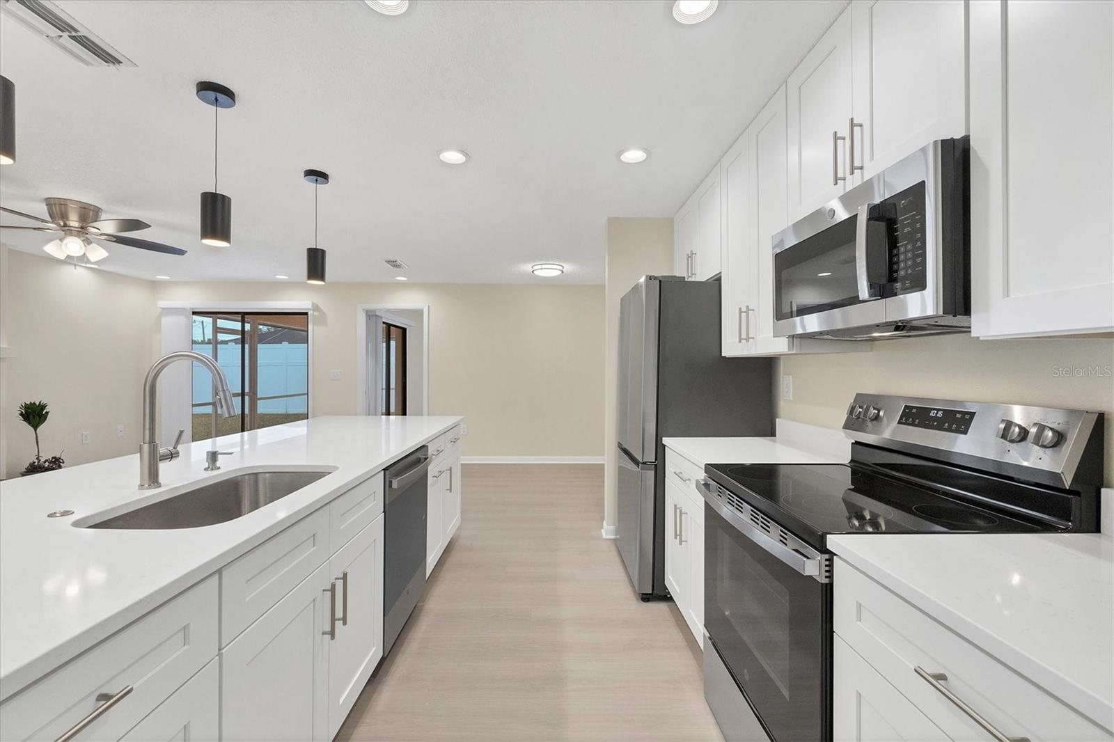 RIVER PINES - Residential