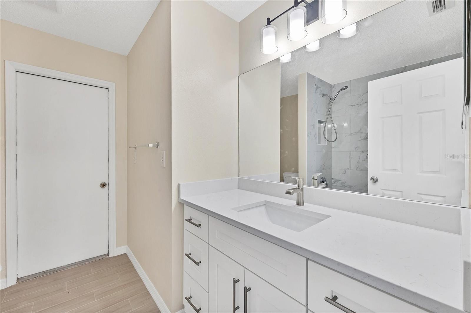 RIVER PINES - Residential