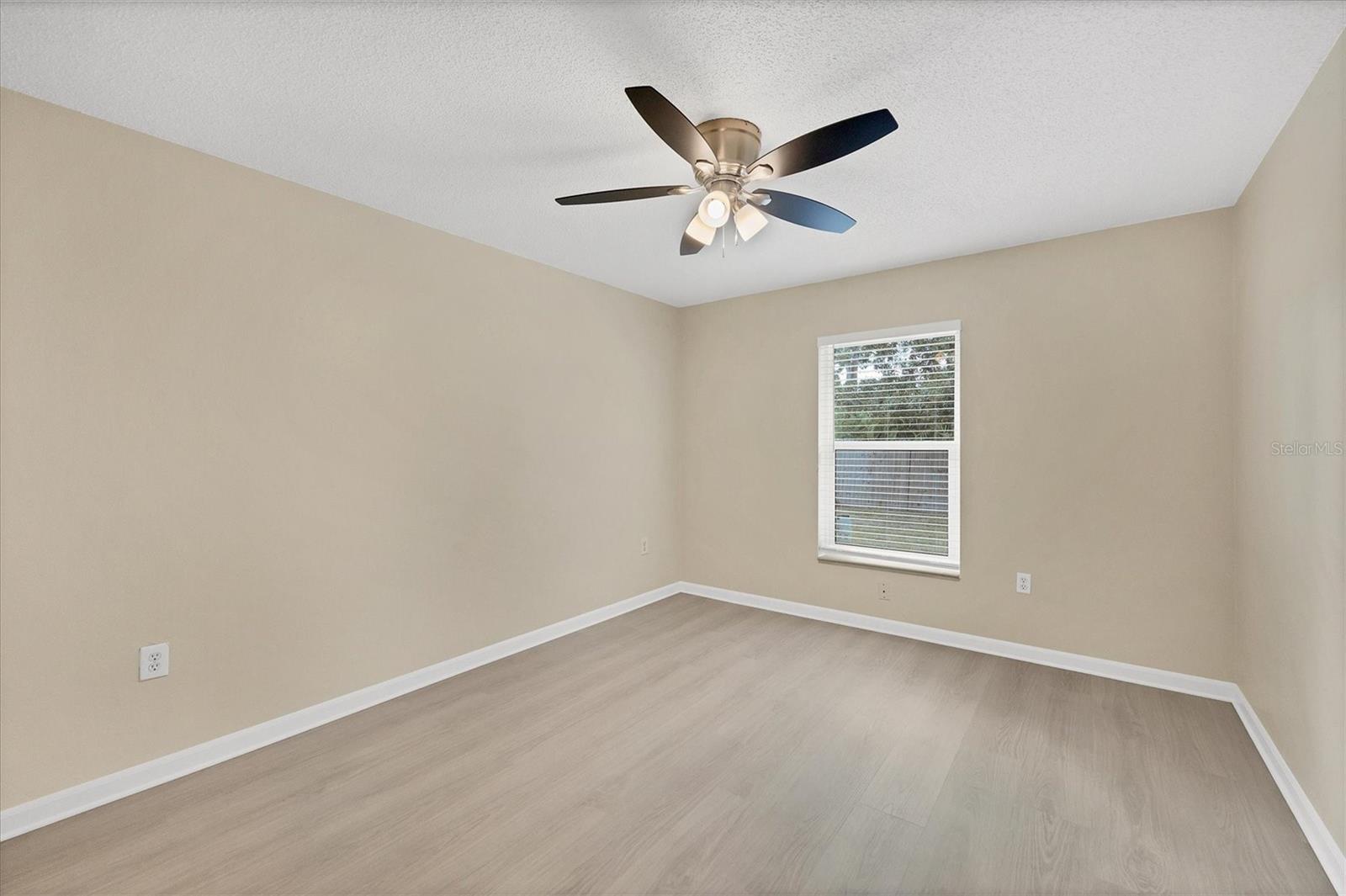 RIVER PINES - Residential